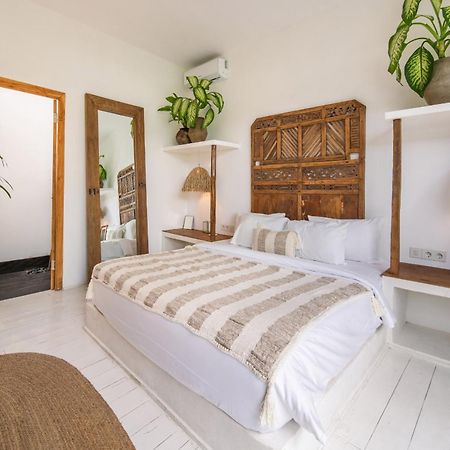 Yogi Surf Villas Complex Canggu מראה חיצוני תמונה